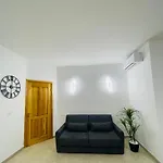 New, Modern Ground Floor With Pool
